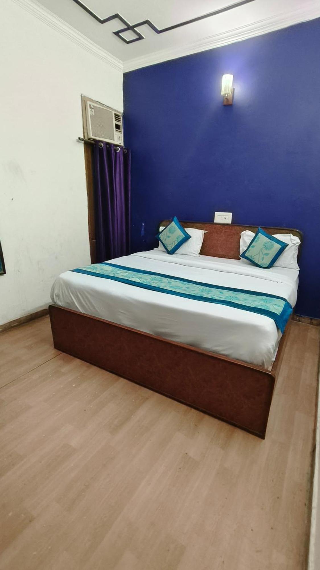 The Grace Bnb New Delhi Exteriör bild